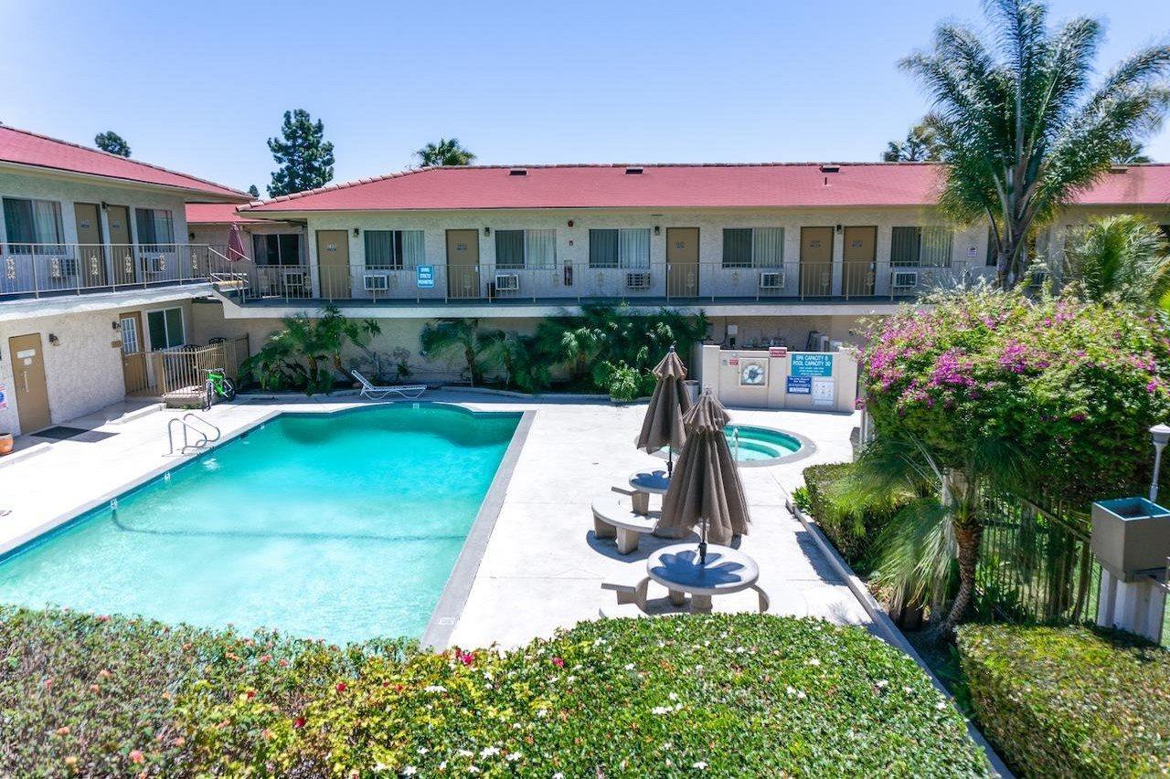 California Suites Hotel San Diego Kültér fotó
