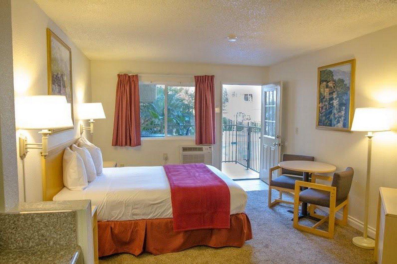 California Suites Hotel San Diego Kültér fotó