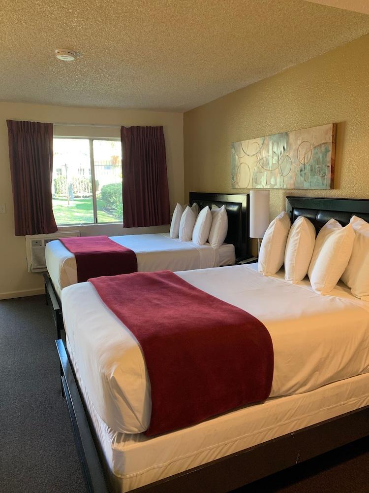 California Suites Hotel San Diego Kültér fotó