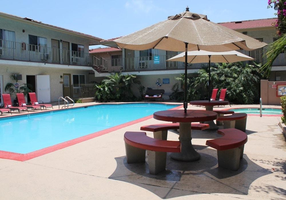 California Suites Hotel San Diego Kültér fotó