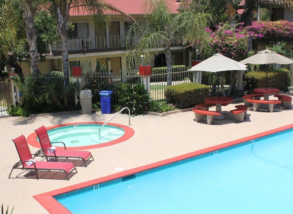 California Suites Hotel San Diego Kültér fotó