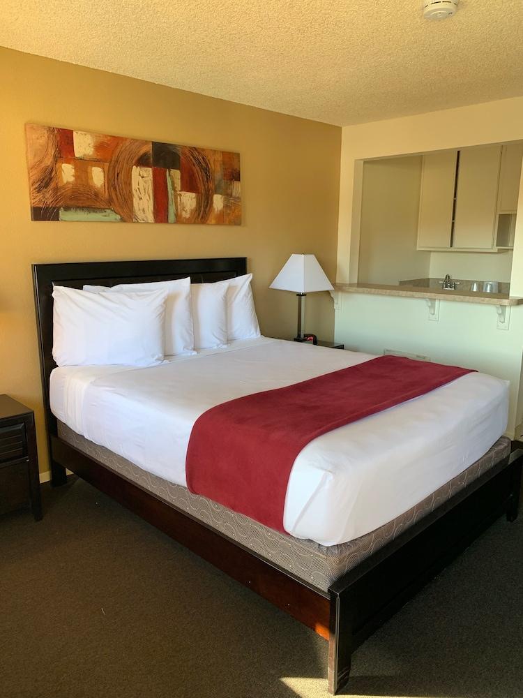 California Suites Hotel San Diego Kültér fotó