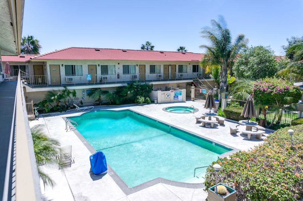 California Suites Hotel San Diego Kültér fotó